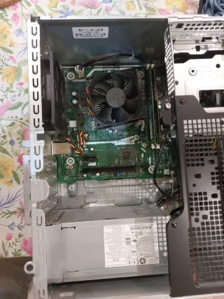 Torre HP i5 10ª Gen 32GB RAM 512GB SSD W11