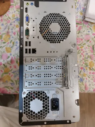 Torre HP i5 10ª Gen 32GB RAM 512GB SSD W11