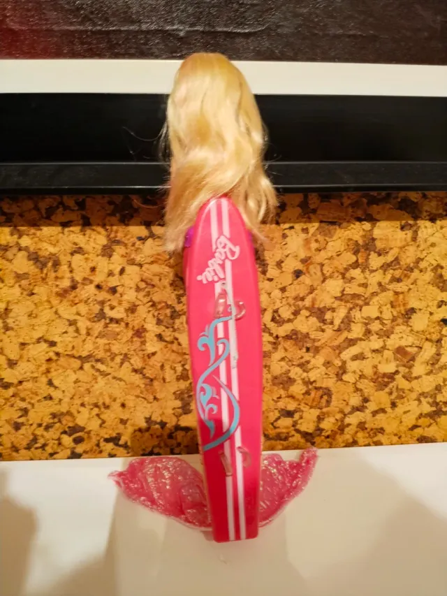 Barbie Sereia e Surfista