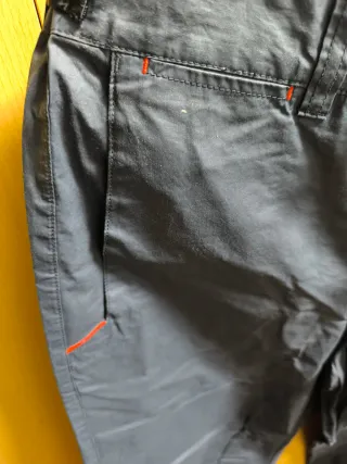 Pantalón Impermeable Quiksilver Gris