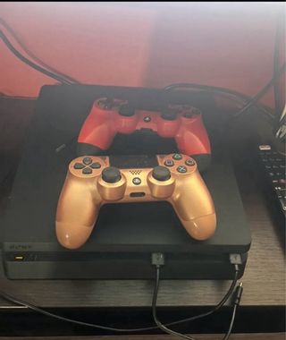 Playstation 4 Slim 500GB Gold & Red