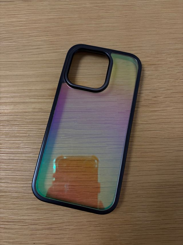 Custodia iPhone 14 Pro iridescente