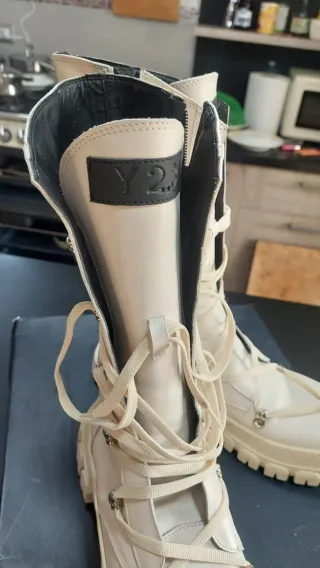 Vendo bellissimi stivali J23 TG 40