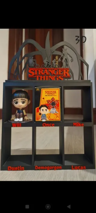 Estantería Stranger Things 3D