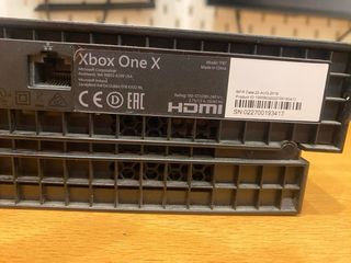 Xbox One X 1TB Nero