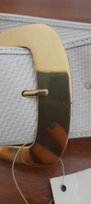 Cintura Lancetti bianca con fibbia dorata