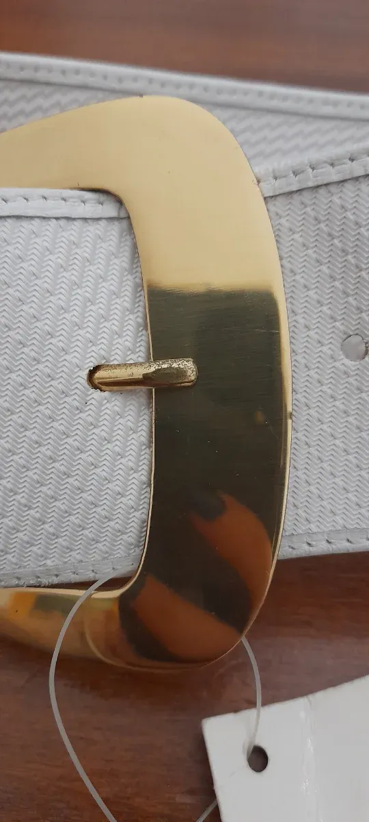 Cintura Lancetti bianca con fibbia dorata