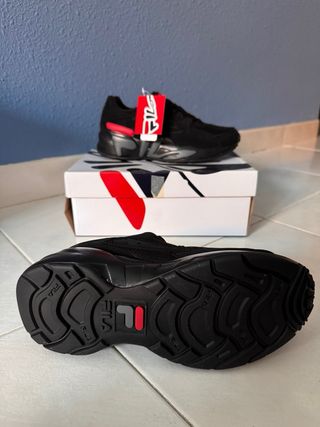 NUEVO Fila zapatillas deportivas Núm 39