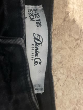 pantalones vaqueros con un solo uso