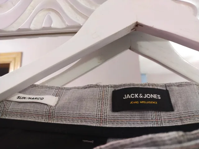 Pantalón de vestir cuadros gris