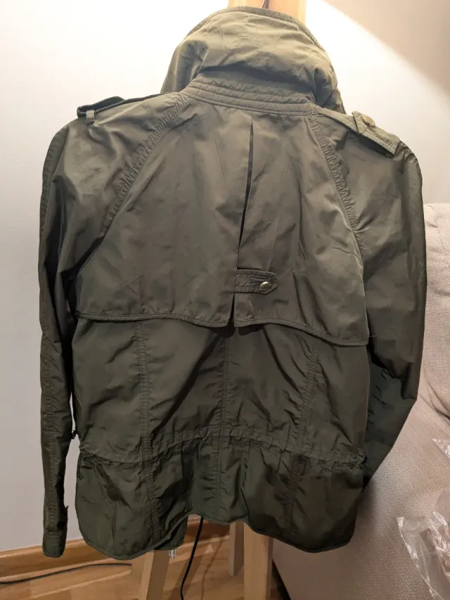 Chaqueta Massimo Dutti verde Talla S