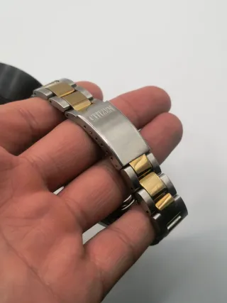 Reloj Citizen Automático Oro y Plata