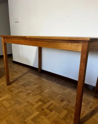 Tavolo da pranzo in legno