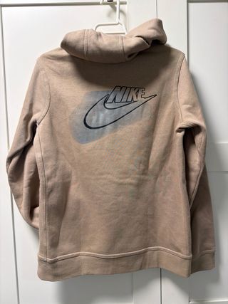 Sudadera Nike marrón claro chico