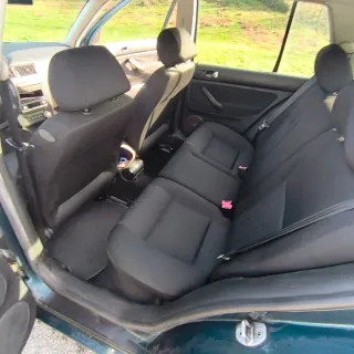 Volkswagen Golf 2002