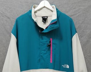 the north face pile zip size XXL white