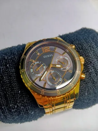 Reloj Guess Cronógrafo Dorado Hombre