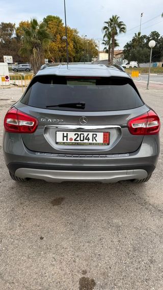 Mercedes-Benz GLA 2014