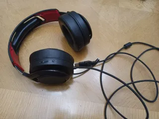 Cascos y teclado ambos USB