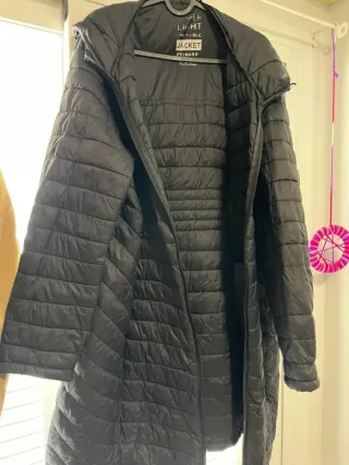 Abrigo Negro Ligero Primark