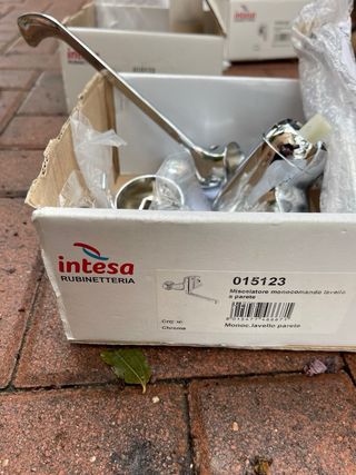 Miscelatore doccia da interno e da esterno..n 4