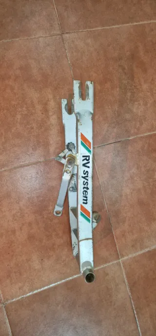 Basculante Rieju RV 50