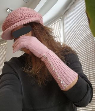 Coordinato cappello e guanti in lana