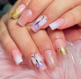 Servio de manicura y pedicura