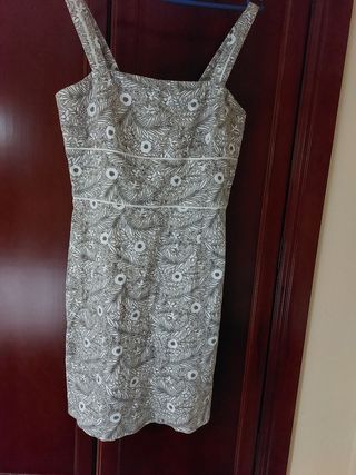 Vestido verano estampado blanco y gris