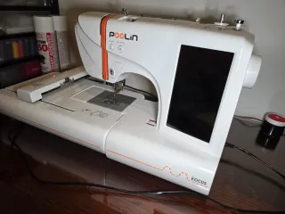 Máquina de bordar POOLIN EOC05