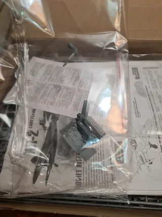 Maqueta Zvezda IL-2 SHTURMOVIK 1/48(LEER ANUNCIO)