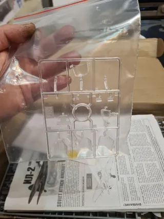 Maqueta Zvezda IL-2 SHTURMOVIK 1/48(LEER ANUNCIO)