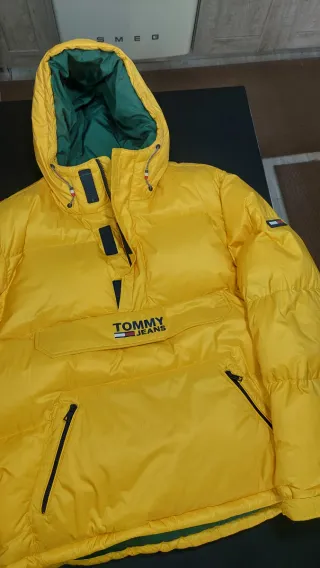 Piumino Tommy Jeans Giallo Taglia M