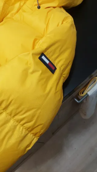 Piumino Tommy Jeans Giallo Taglia M