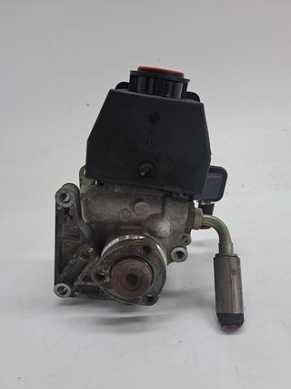 BOMBA DIRECCION MERCEDES-BENZ CLASE C (W202) BERLINA