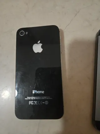 iPhone 4, 5 e 6S Apple Nero e Bianco