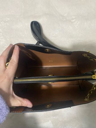 Bolso Parfois negro efecto piel