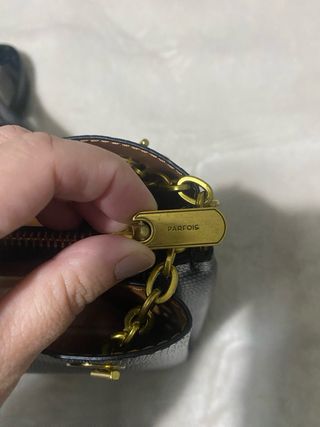 Bolso Parfois negro efecto piel