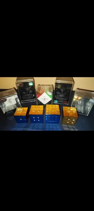 COLECCION CUBOS DE RUBIK