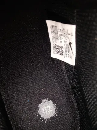 Nike Air Force 1negras + cordones gruesos