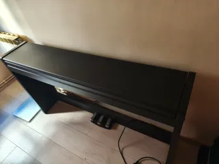 Piano Korg LP-380 Negro