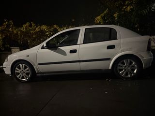 Opel Astra 2003