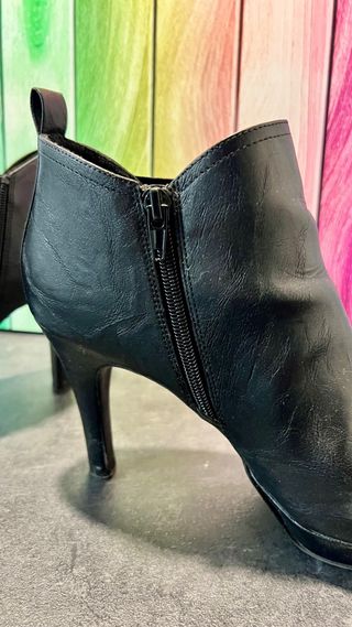 Botines tacón negros talla 42