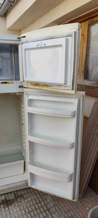 Nevera blanca Whirlpool,fin de obra, leo ofertas