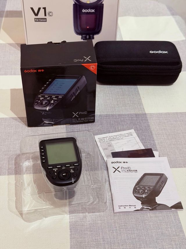 Flash Godox V1-C TTL para Canon