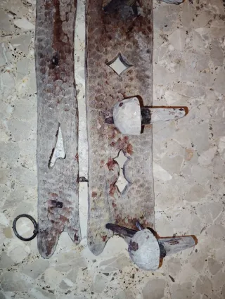 Perchero antiguo madera y metal