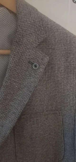 Americana Cortefiel Talla 52