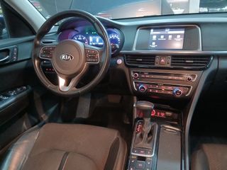 FLAMANTE KIA Optima CRDI, AUTO,141 C.V 2016