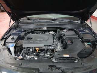 FLAMANTE KIA Optima CRDI, AUTO,141 C.V 2016