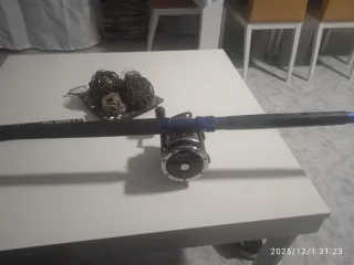 Caña de pescar Okuma para barco